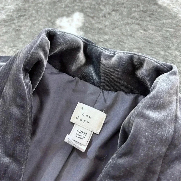 Quilted Velvet Waist Duster Open Jacket - Picture 4 of 12